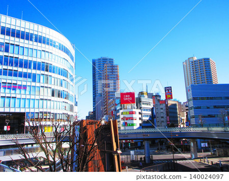 埼玉縣河口市河口站前的各種景象 140024097
