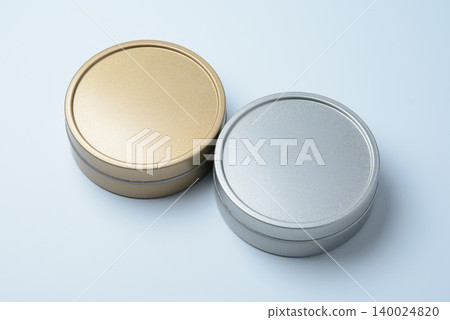 Round can package mockup 140024820