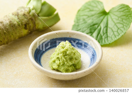 磨碎的山葵 140026857