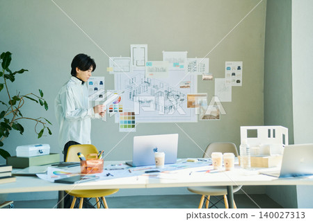 The daily life of a male designer The daily life of a male designer 140027313