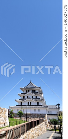 萬裡無雲的藍天與城堡:尼崎城 萬裡無雲的藍天與城堡:尼崎城 140027579
