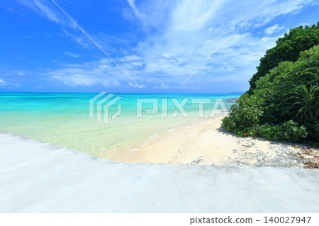 【沖繩縣】晴空下的竹富島西碼頭 【沖繩縣】晴空下的竹富島西碼頭 140027947