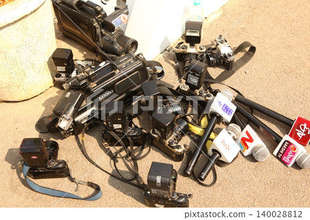 Video camera at Press conference 140028812