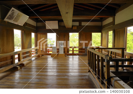 Interior space of Matsumoto Castle's Moon-Viewing Tower Interior space of Matsumoto Castle's Moon-Viewing Tower 140030108