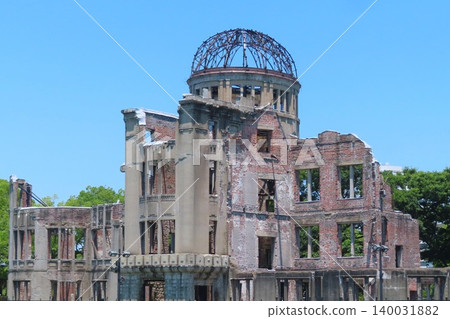 [Hiroshima Prefecture] Atomic Bomb Dome and Peace Memorial Park 140031882