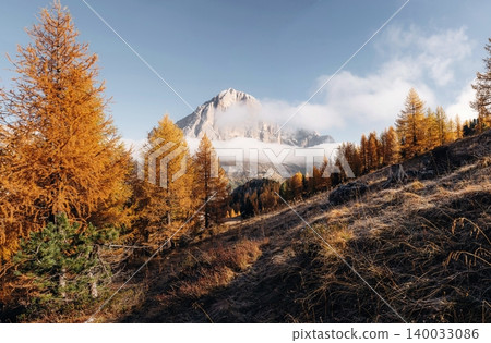 Great autumn view of the top Tofana di Rozes range in Dolomites, South Tyrol. Location Cortina d'Ampezzo, Italy, Europe. Beauty of mountains world. Great autumn view of the top Tofana di Rozes range in Dolomites, South Tyrol. Location Cortina d'Ampezzo, Italy, Europe. Beauty of mountains world. 140033086