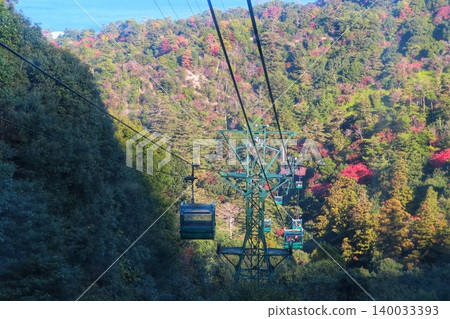 [Hiroshima Prefecture] Miyajima Ropeway, one of Japan's Three Most Scenic Views 140033393