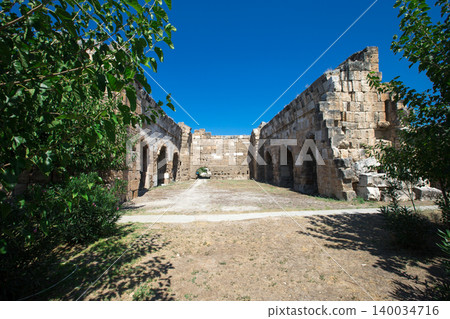 Ancient ruins in Hierapolis, Pamukkale, Turkey. Ancient ruins in Hierapolis, Pamukkale, Turkey. 140034716