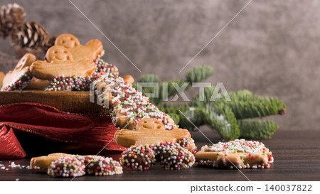 Christmas gingerbread cookies 140037822