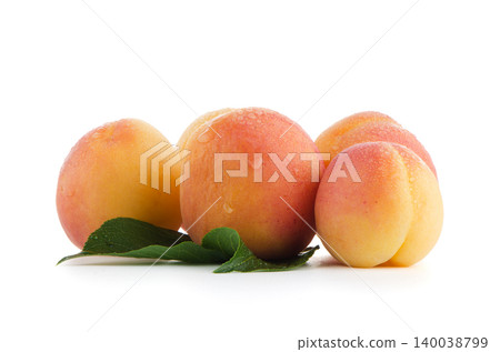Sweet peaches with leafs 140038799
