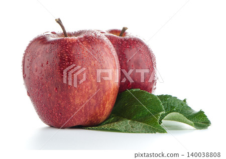 Ripe red apples Ripe red apples 140038808