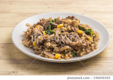烤肉炒飯 140040303