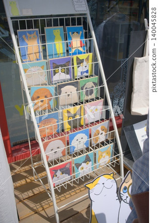 A hand-drawn style art of adorable cats on a sunny Seoul street corner, sure to warm your heart. A hand-drawn style art of adorable cats on a sunny Seoul street corner, sure to warm your heart. 140045828