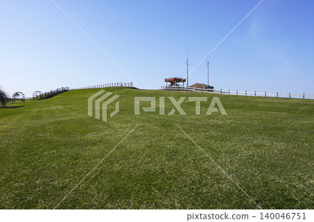 A large farm (Shibecha Town) where you can see the Tawahira and Horizon 140046751