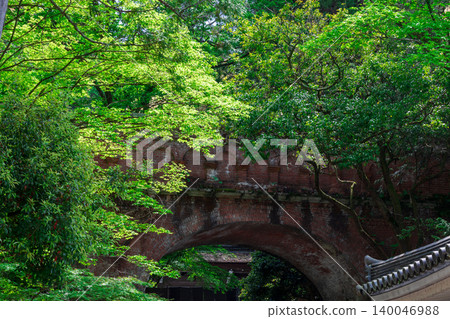 View of the Nanzenji Aqueduct in Kyoto View of the Nanzenji Aqueduct in Kyoto 140046988