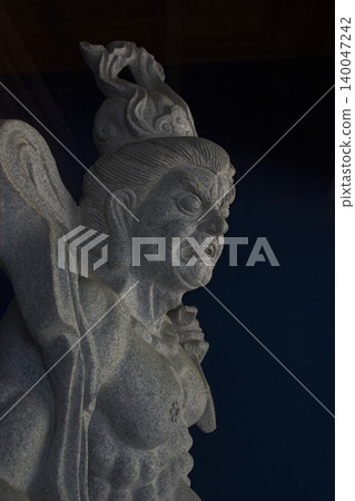 Nio statues (Kongo Rikishi statues) are Buddhist guardian deities placed at the main gates of temples. The "Agyo" is the one with its mouth open. Nio statues (Kongo Rikishi statues) are Buddhist guardian deities placed at the main gates of temples. The "Agyo" is the one with its mouth open. 140047242