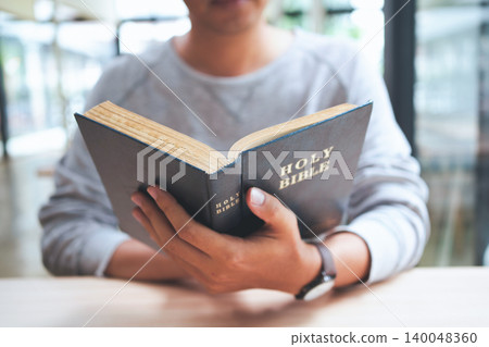 Bible Reading For Christian Faith Scripture Study Worship And Spiritual Devotion 140048360