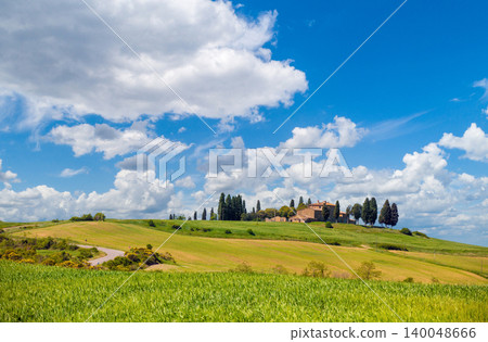Beautiful nature of Italy. Tuscany landscape in spring 140048666
