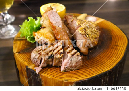 肉日 肉日 140052338