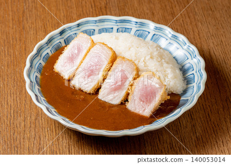 Pork Cutlet Curry: A popular Western-style dish featuring crispy pork cutlet and rich curry. Pork Cutlet Curry: A popular Western-style dish featuring crispy pork cutlet and rich curry. 140053014