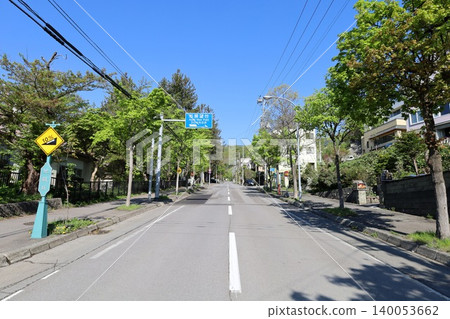 五月初的北海道，五月初的小樽，春天的小樽，從朝日展望台攀登正台通和地獄坂後看到的小樽。 140053662