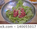 Authentic Korean flavor, exquisite yukhoe with glistening fresh lean meat. 140055017