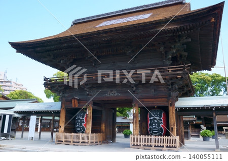 Konomiya Shrine, Tower Gate 6, National Important Cultural Property Konomiya Shrine, Tower Gate 6, National Important Cultural Property 140055111