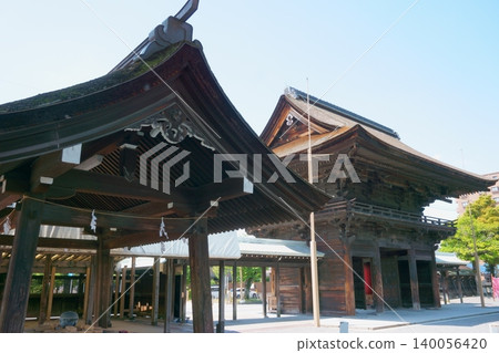 紺宮神社:淨水亭和門樓 紺宮神社:淨水亭和門樓 140056420