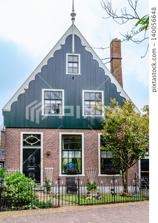 Traditional Dutch houses in Zaanse Schans, near Amsterdam, Netherlands. Traditional Dutch houses in Zaanse Schans, near Amsterdam, Netherlands. 140056648