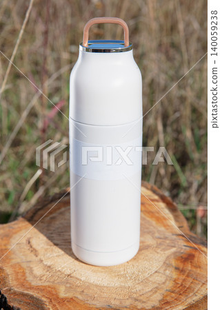 White thermos White thermos 140059238