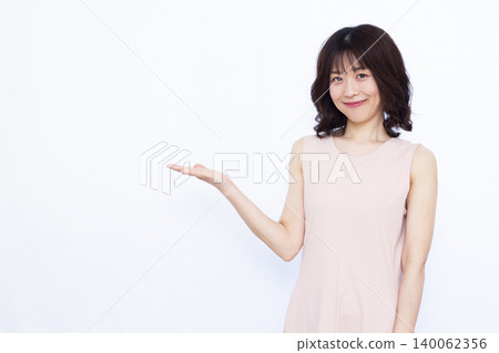 女人介紹 140062356
