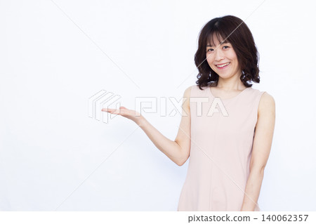 女人介紹 140062357
