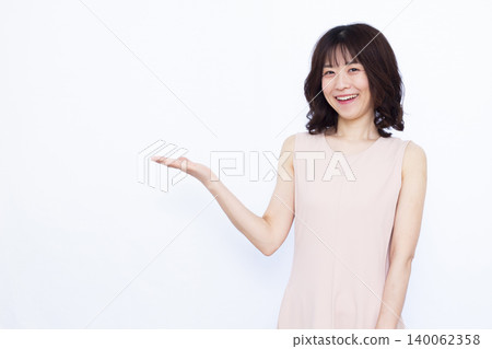 女人介紹 140062358