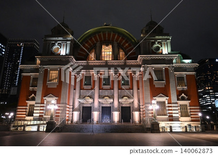 Night view of the Osaka City Central Public Hall, a landmark in Nakanoshima. Night view of the Osaka City Central Public Hall, a landmark in Nakanoshima. 140062873