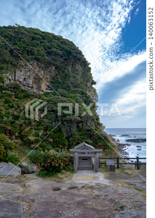 禦崎神社的禮拜殿與主神社 禦崎神社的禮拜殿與主神社 140063152