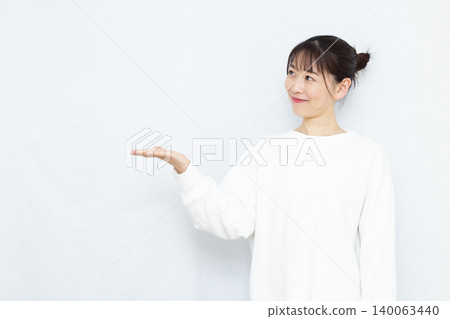 女人介紹 140063440