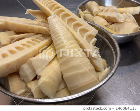 Bamboo shoots, a spring ingredient 140064113
