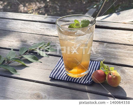 Ripe plum juice Ripe plum juice 140064338