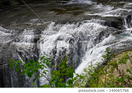Hakusen Falls / Eniwa Valley Hakusen Falls / Eniwa Valley 140065766