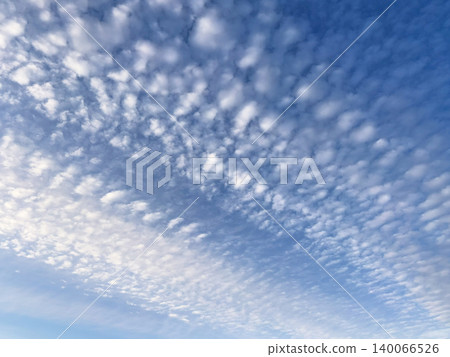 sky with scaly clouds sky with scaly clouds 140066526