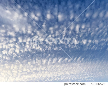 雲 雲 140066528