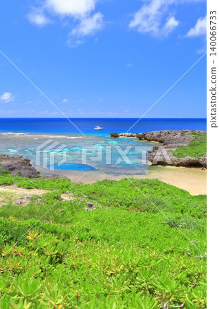 【沖繩縣】伊良部島(宮古島)白鳥崎公園,晴空萬裡 【沖繩縣】伊良部島(宮古島)白鳥崎公園,晴空萬裡 140066733