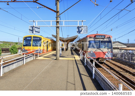 Sangi Railway's 801 series and 751 series trains lined up at Hoho Station. Sangi Railway's 801 series and 751 series trains lined up at Hoho Station. 140068583