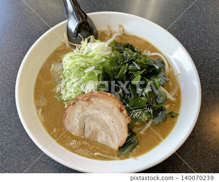 Hokkaido local ramen Muroran curry ramen curry ramen Hokkaido local ramen Muroran curry ramen curry ramen 140070239