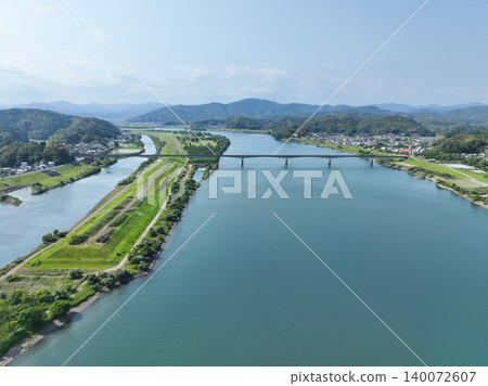 Scenery around Shimanto Bridge, Shimanto City, Kochi Prefecture. 140072607