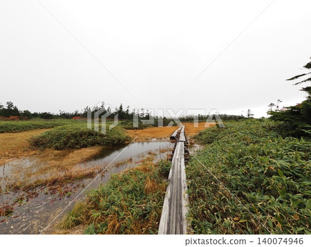 Hachimantai in early October (Hachimantai City, Iwate Prefecture and Kazuno City, Akita Prefecture) 140074946
