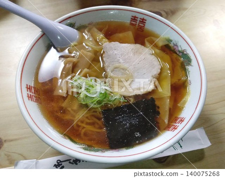 I had this in Morioka, the castle town of Morioka Castle, built by the Nanbu clan... [Wonton Noodles] 140075268