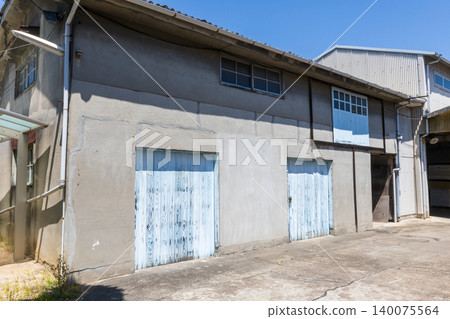 日本岡山縣岡山市一座古老而美麗的昭和時代建築 日本岡山縣岡山市一座古老而美麗的昭和時代建築 140075564