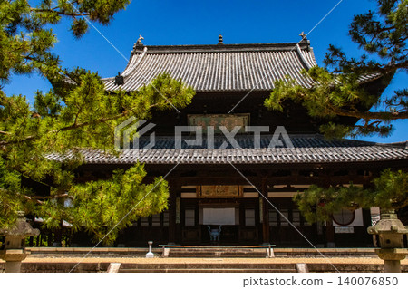 萬福寺布袋和尚坐像的祝福:生意興隆、財源廣進、學業有成、身體健康、長壽。 萬福寺布袋和尚坐像的祝福:生意興隆、財源廣進、學業有成、身體健康、長壽。 140076850