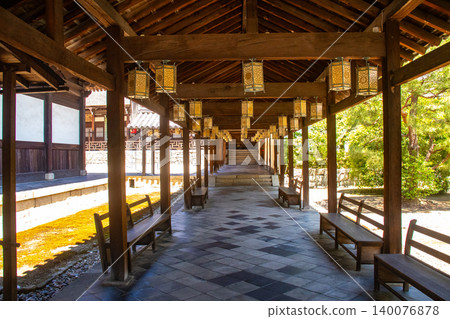 萬福寺布袋和尚坐像的祝福:生意興隆、財源廣進、學業有成、身體健康、長壽。 萬福寺布袋和尚坐像的祝福:生意興隆、財源廣進、學業有成、身體健康、長壽。 140076878